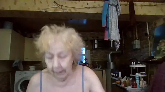  Estelitta 5 online show from December 2025 11:06:02 AM