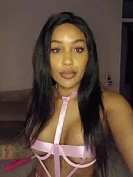 Snapshot of CaramelKady chatting on June 2026 08:20:02 PM CaramelKady online show from June 2026 08:20:02 PM