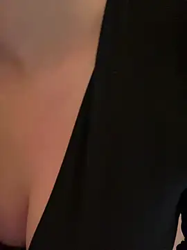 Snapshot of ChristyAdair chatting on March 2025 08:41:02 PM ChristyAdair online show from March 2025 08:41:02 PM