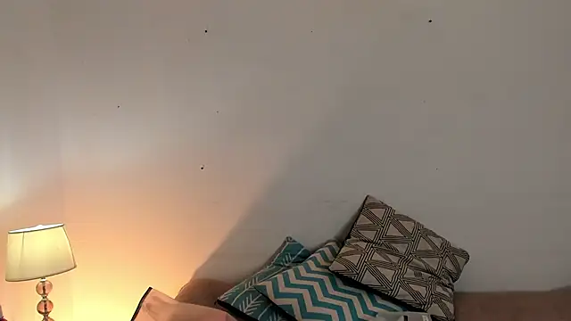 Tomy Rox online show from November 2025 08:29:01 PM