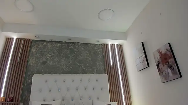 Tomy Rox online show from March 2026 04:07:02 AM