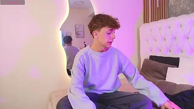 Tomy Rox online show from April 2026 07:18:02 PM