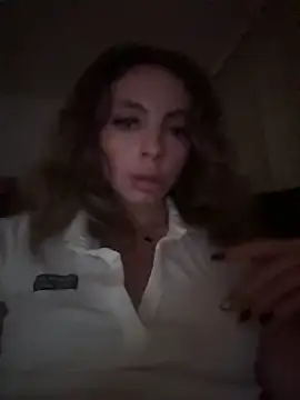 Snapshot of greedybratt chatting on September 2025 06:37:01 AM greedybratt online show from September 2025 06:37:01 AM