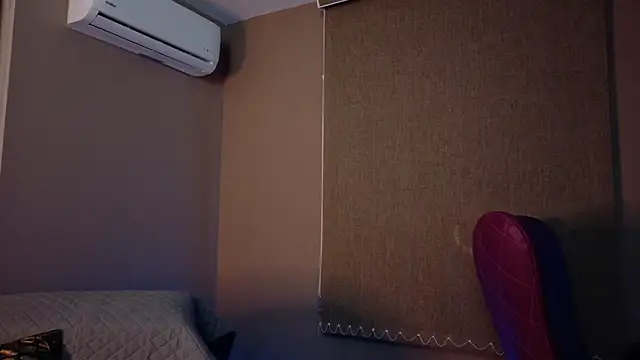 andrea indira20 online show from October 2025 02:55:01 AM