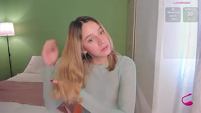 Snapshot of ameliegraham chatting on January 2025 02:08:02 PM ameliegraham online show from January 2025 02:08:02 PM