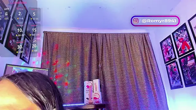 Snapshot of Romynahotx chatting on March 2025 12:31:01 AM Romynahotx online show from March 2025 12:31:01 AM