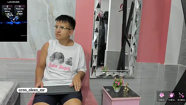 aron alexa online show from December 2024 01:06:01 PM