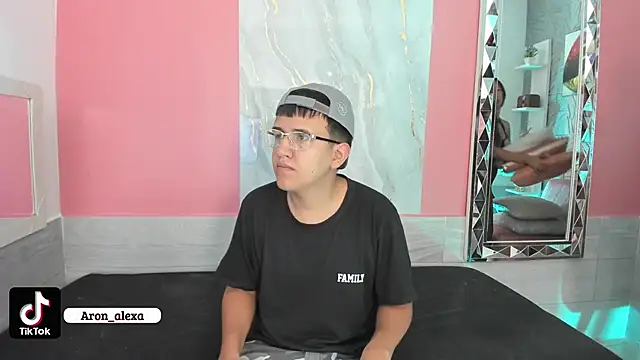 aron alexa online show from January 2025 01:29:01 PM