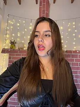 Juanelopez1 online show from May 2026 04:09:02 AM