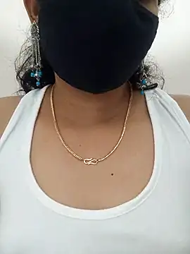 Snapshot of Angleannie chatting on October 2025 03:22:02 PM Angleannie online show from October 2025 03:22:02 PM