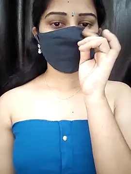 Snapshot of Angleannie chatting on November 2025 04:29:01 PM Angleannie online show from November 2025 04:29:01 PM