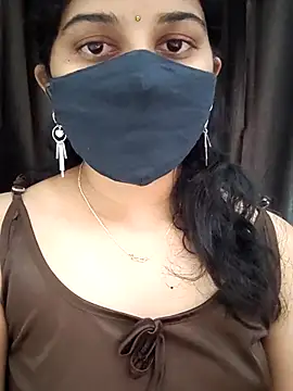 Snapshot of Angleannie chatting on November 2025 05:16:01 PM Angleannie online show from November 2025 05:16:01 PM