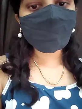 Snapshot of Angleannie chatting on December 2025 04:13:01 PM Angleannie online show from December 2025 04:13:01 PM