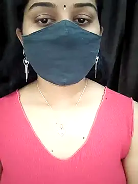 Snapshot of Angleannie chatting on February 2026 06:26:02 PM Angleannie online show from February 2026 06:26:02 PM