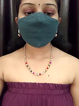 Angleannie online show from April 2026 06:23:01 PM