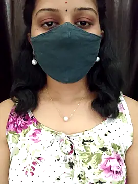 Angleannie online show from April 2026 04:44:02 PM