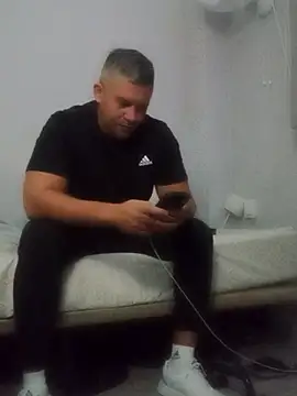 antonioM84 online show from November 2025 06:53:02 PM