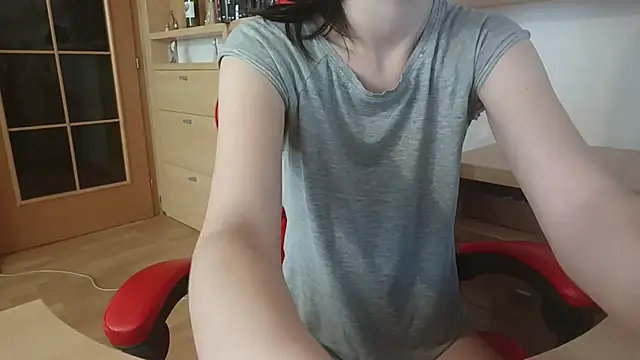 Veronique Valentine online show from October 2025 10:11:02 AM