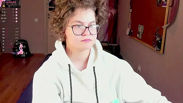 Sashy Way online show from December 2024 02:07:02 AM