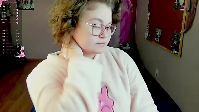 Sashy Way online show from March 2025 12:28:01 PM