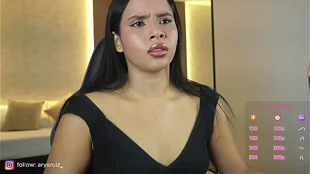 arya ruizz online show from November 2025 01:00:02 PM