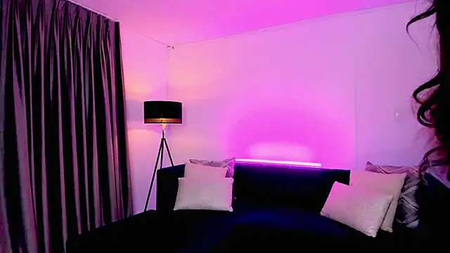 Snapshot of Jin-harrison chatting on February 2025 09:37:01 AM Jin-harrison online show from February 2025 09:37:01 AM