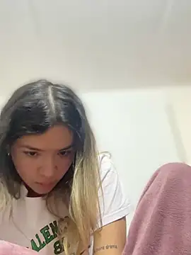 Snapshot of Mila_Morgan chatting on February 2025 06:40:02 PM Mila Morgan online show from February 2025 06:40:02 PM