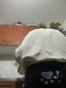 Snapshot of Mila_Morgan chatting on March 2025 03:59:02 PM Mila Morgan online show from March 2025 03:59:02 PM