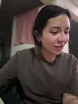 Snapshot of Mila_Morgan chatting on November 2025 03:00:02 PM Mila Morgan online show from November 2025 03:00:02 PM