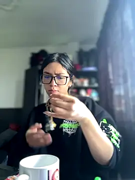 Snapshot of Mila_Morgan chatting on November 2025 02:53:02 PM Mila Morgan online show from November 2025 02:53:02 PM