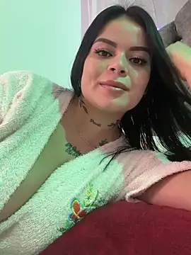 ivanna rivera online show from March 2025 08:09:02 PM