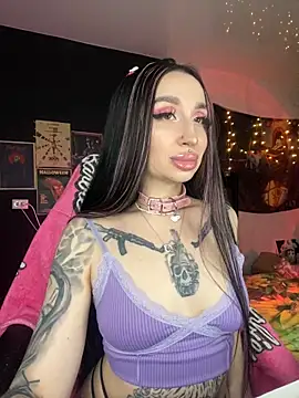 Molly  Moon online show from December 2024 05:26:01 AM