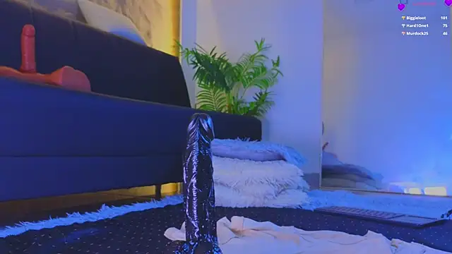 Isa  Blanc online show from February 2026 06:26:01 AM