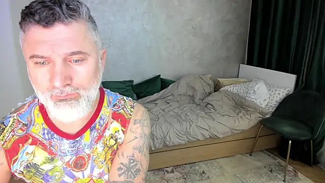 Snapshot of BlowMyXXL chatting on February 2025 01:21:02 PM BlowMyXXL online show from February 2025 01:21:02 PM