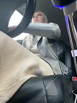 MerlinDave online show from October 2025 01:01:02 AM