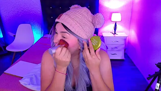 Snapshot of Cuckold_lover69 chatting on March 2025 03:24:01 AM Cuckold lover69 online show from March 2025 03:24:01 AM