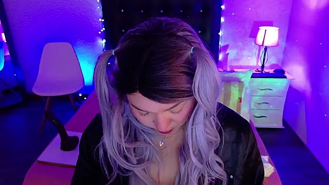 Snapshot of Cuckold_lover69 chatting on March 2025 03:33:02 AM Cuckold lover69 online show from March 2025 03:33:02 AM