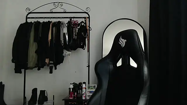 marisilva br online show from February 2025 11:48:01 PM