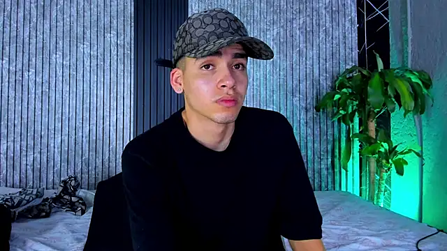 Mike 0233  online show from March 2025 09:31:02 AM