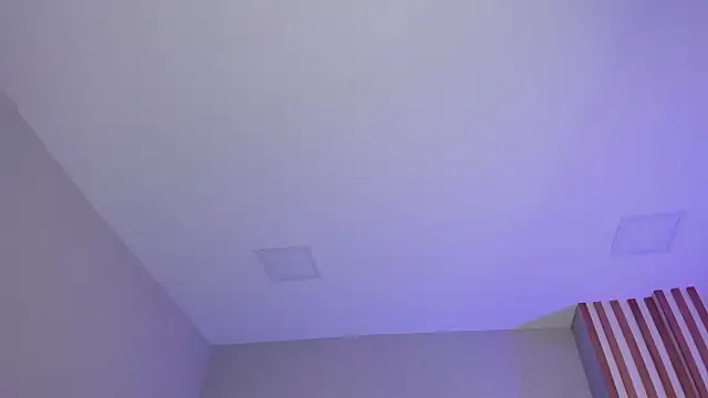 violeth hill online show from October 2025 06:42:02 PM