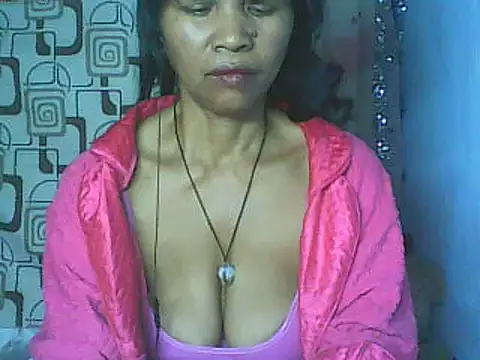 nene belle online show from June 2026 06:47:01 PM