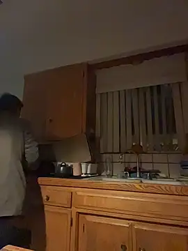 Snapshot of starrynikki chatting on November 2025 01:50:02 AM starrynikki online show from November 2025 01:50:02 AM