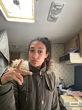 Snapshot of starrynikki chatting on February 2026 04:24:02 PM starrynikki online show from February 2026 04:24:02 PM