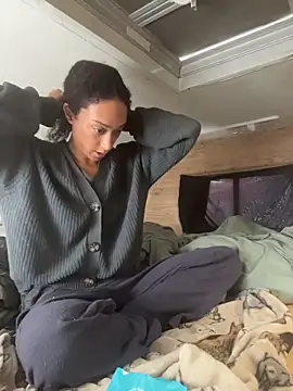 Snapshot of starrynikki chatting on April 2026 04:26:01 PM starrynikki online show from April 2026 04:26:01 PM