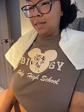 XMara online show from March 2026 04:13:01 PM