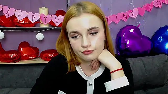 Snapshot of MargaritaKiss chatting on February 2025 02:19:01 AM MargaritaKiss online show from February 2025 02:19:01 AM