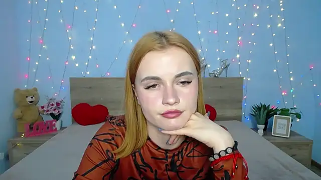 Snapshot of MargaritaKiss chatting on March 2025 02:12:02 PM MargaritaKiss online show from March 2025 02:12:02 PM
