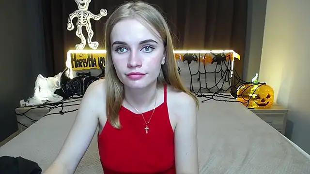 Snapshot of MargaritaKiss chatting on October 2025 06:52:01 PM MargaritaKiss online show from October 2025 06:52:01 PM