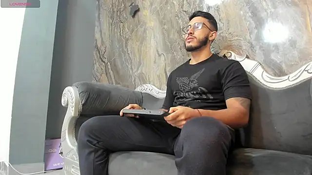 Liam Kleiin online show from March 2025 11:31:01 AM