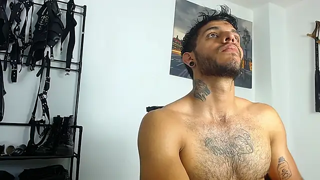 JuanBlade online show from November 2025 05:34:02 PM